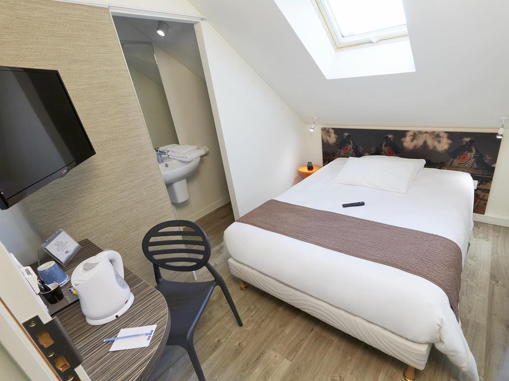 Kyriad Centre Graslin Hotel 2*